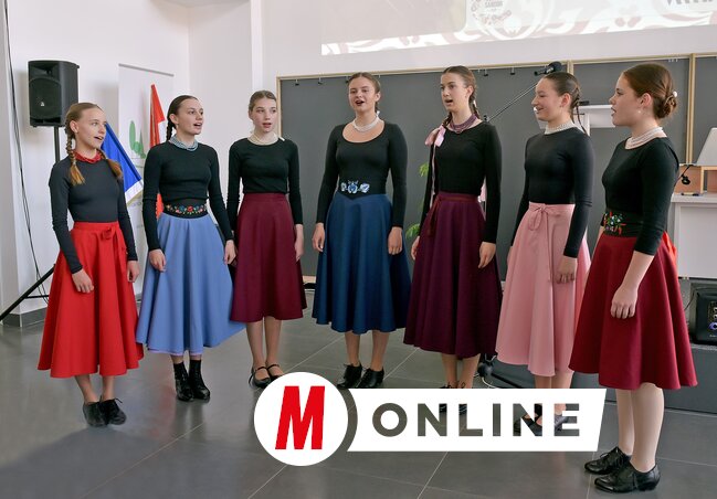 Svećanom otvaranju prisustvovao je ženski hor „Sikra” iz Udruženja građana „Bodor Aniko Folklorno Društvo”
