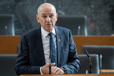 A 68 éves Jansa a szlovén politika egyik legismertebb és legrégebb óta aktív szereplője (Fotó: Beta)
