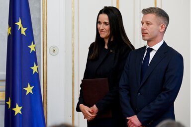 MTI/ Orbán Anita és Magyar Péter
