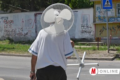 Szerbiában az idei első hőségriasztást is kiadták (Fotó: Ótos András illusztrációja)