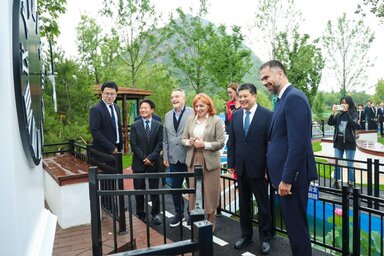 A polgármester alkalmi beszédében hangsúlyozta, hogy a park nem csupán egy új közterület, hanem a két város kapcsolatának újabb fontos mérföldköve (Fotó: Grad Novi Sad)