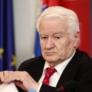 Dragoljub Mićunović (1930–2026) (Fotó: Beta)