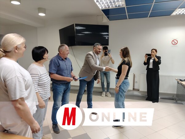 Hévízi Ivett nem mindennapi tevékenységéhez Mladen Zec is gratulált (Fotó: Tóth D. Lívia)