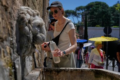 Májusban 32 Celsius-fokos hőség Rómában (Fotó: Beta/AP)