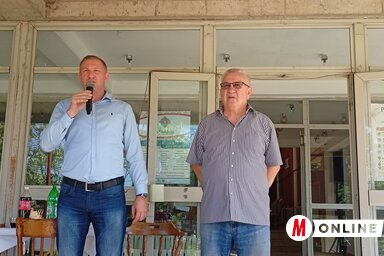 A rendezvényt Tóth Zoltán, a szajáni helyi közösség tanácselnöke és Talpai Ernő, a nyugdíjas egyesület elnöke nyitotta meg (Fotó: Vidács Hajnalka)
