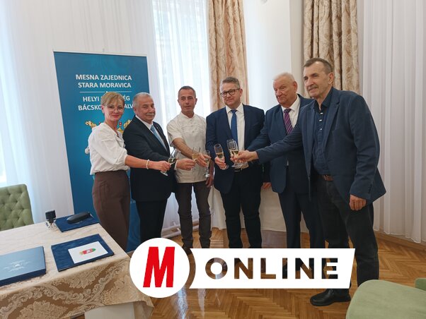 Koccintás az együttműködési szerződések  megerősítésea után