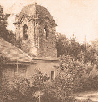 Az egyetlen fennmaradt kép az eredeti Sas-toronyról és a Dombačkáról (Fotó: Ljubica Budać: Begej Sveti Đurađ 1319–1947)