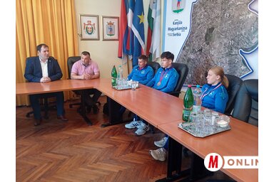 A közelmúlt legsikeresebbjeit fogadta a polgármester (Fotó: BJK)