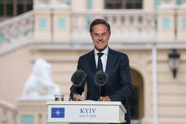 A NATO-főtitkár kijelentette, hogy Ukrajna olyan eredményeket ért el, hogy Oroszország május 9-i díszszemléjének megtartása már Zelenszkij döntésétől függött (Fotó: Beta/AP)