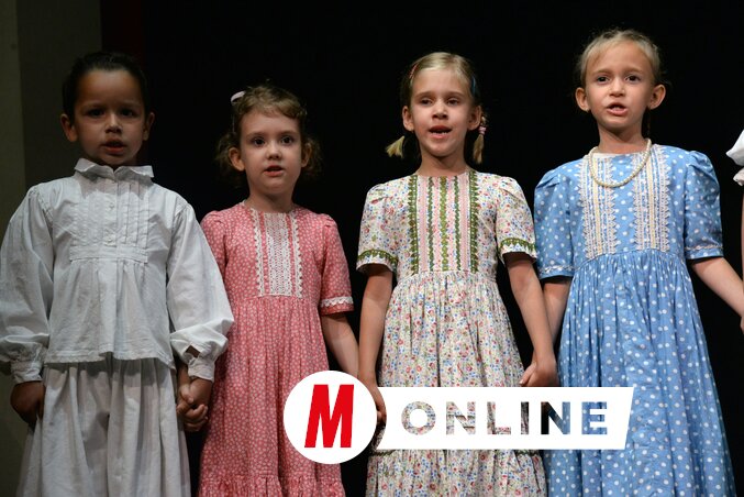 Az énekcsoport legkisebb tagjai (Fotó: Dávid Csilla felvétele)