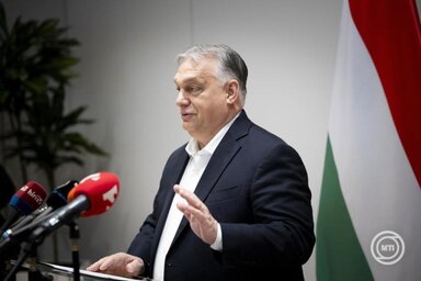 A vagyonnyilatkozat szerint Orbánnak két ingatlana van: egy egy felcsúti ház meg egy 233 négyzetméteres budapesti ingatlan, amelyet nejével közösen birtokol, jármű nincs a nevén (Fotó: MTI)