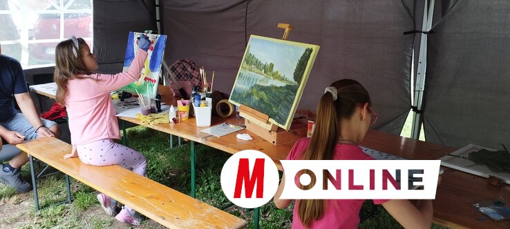 A festészet öröme generációkat köt össze (Fotó: Kancsár Izabella felvétele)