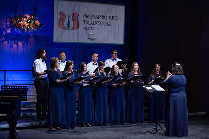 Lélekemelő fellépés a veszprémi Hangvilla rendezvényközpontban