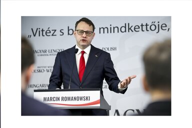 Az egyik volt miniszterhelyettes a gyanú szerint Szerbiában bujkálhat (Fotó: MTI)