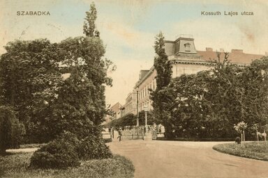 A park Korzóra nyíló egykori bejárata az 1910-es években