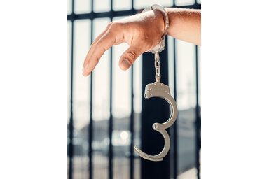 A vádirat alapját egy lehallgatott beszélgetés képezi (Illusztráció: Pexels.com)
