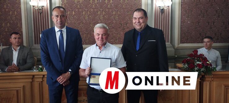 A dreai Kutaspuszta Kultúrkör Boja András vette át az elismerést (Fotó: Kancsár Izabella felvétele)