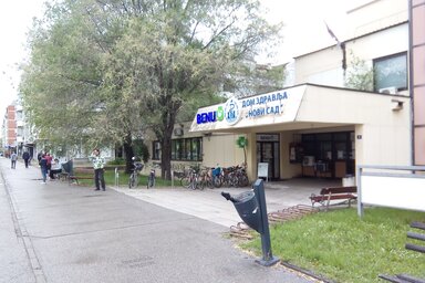 Az újtelepi egészségház épületére hamarosan még egy emeletet építenek, kibővítik a kapacitást/Szeli Balázs