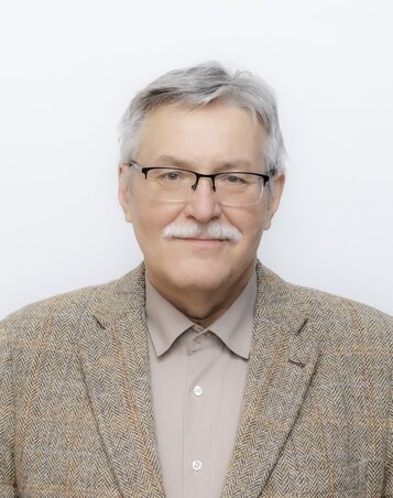 Dr. Grezsa Ferenc