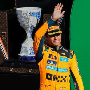 A 26 éves Norris a nyári szünet előtt a Hungaroringen is diadalmaskodott, így a mostani az idén a második, pályafutása során a 13. futamgyőzelme  (Fotó: Beta/AP)