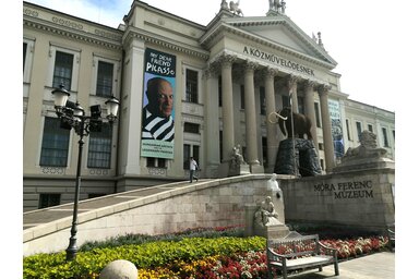 A szegedi múzeumban a tárlat január 10-ig látogatható