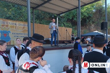 Ótott Róbert, a Tartomány kormány alelnökéne beszéde (Kazinczy Paszterkó Diana felvétele)