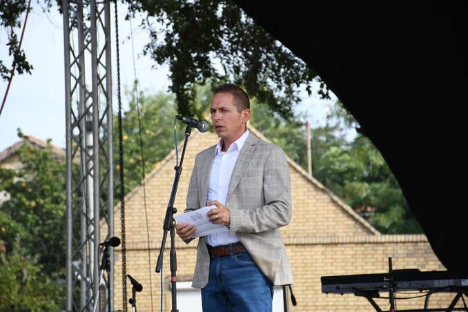 A rendezvényt Ótott Róbert, a Tartományi Kormány alelnöke nyitotta meg