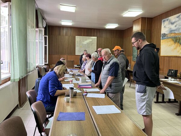 Topolyán zökkenőmentesen és gördülékenyen zajlik az aláírásgyűjtés