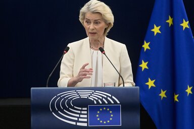 AP Photo/Pascal Bastien / Ursula von der Leyen beszédet mond az Európai Parlamentben