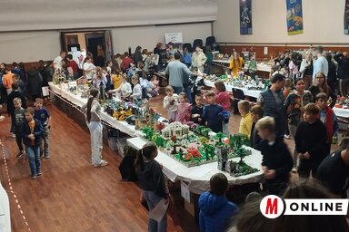 A LEGO-kockák világa már első nap nagyszámú látogatót vonzott (Fotó: Kancsár Izabella felvétele)