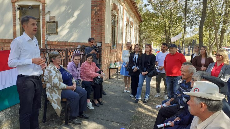 A nezsényi utcafórumon (Dancsó Áron felvétele)