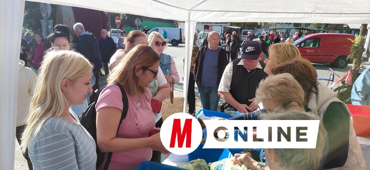 A Kertbarátkör szorgoskezű asszonyai mintegy 2000 görhét és 700 szelet rétest készítettek (Fúró Dénes felvétele)