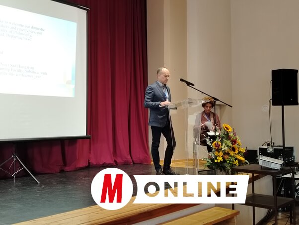 A konferenciát Puskás János nyitotta meg (Fotó: Tóth D. Lívia)
