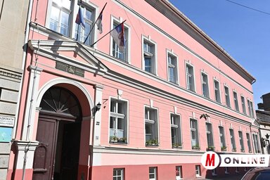 A Svetozar Marković Gimnázium épülete (Fotó: Ótos András)