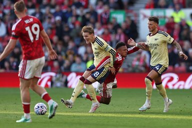 Az Arsenalnak komoly fejtörést okozott a Nottigham Forest védelme /Beta/AP