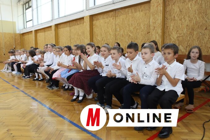 Gunarason 13 elsős kapott ösztöndíjat (Fotó: Lakatos János felvétele)
