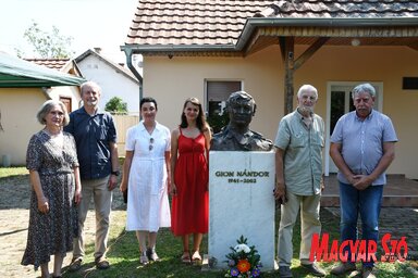 A Gion Nándor Novellapályázat díjkiosztója Szenttamáson