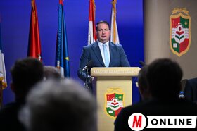 A Magyar Nemzeti Tanács ülése