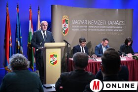 A Magyar Nemzeti Tanács ülése