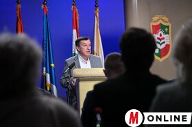 A Magyar Nemzeti Tanács ülése