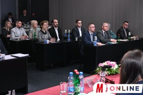 A Magyar Nemzeti Tanács ülése