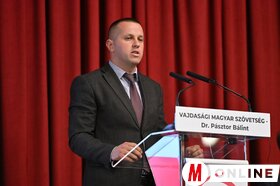 A VMSZ lakossági fóruma a szabadkai Népkörben