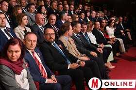 A Vajdasági Magyar Szövetség központi megemlékezése Szabadkán