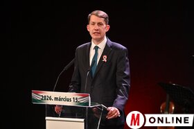 A Vajdasági Magyar Szövetség központi megemlékezése Szabadkán