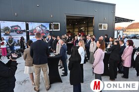 A Wyalp Kft. jelentős szolgáltatóipari fejlesztésének átadása Topolyán