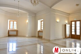 A felújított Szabadkai Népszínház képekben