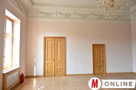 A felújított Szabadkai Népszínház képekben