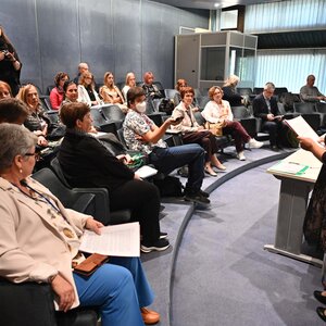 A minoritás poétikái – nemzetközi párbeszéd Újvidéken
