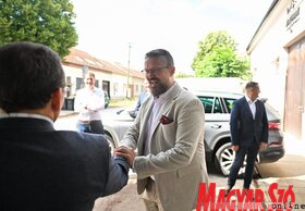 A nagykikindai Egység Művelődési Egyesület új épületének megtekintése