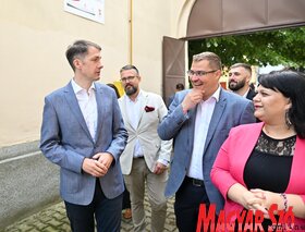 A nagykikindai Egység Művelődési Egyesület új épületének megtekintése